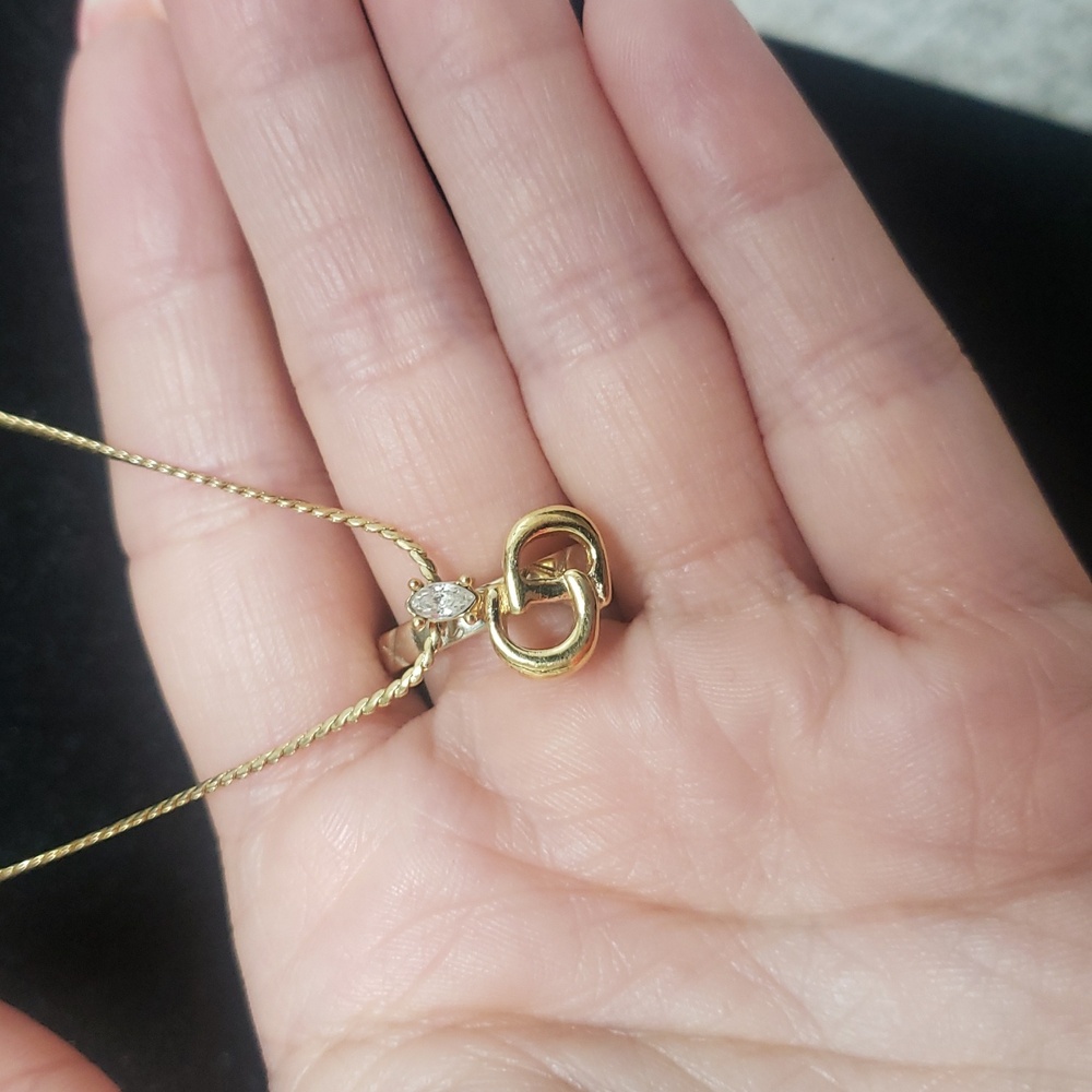 Elegant Gold Pendant Necklace Christian Dior Authentic - Picture 2 of 3